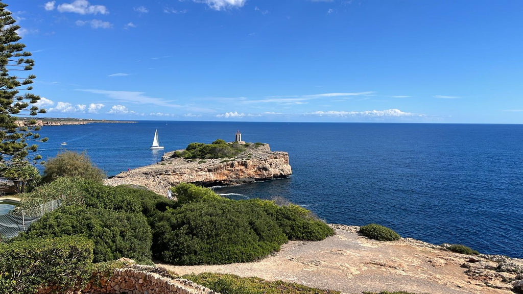 Bespoke Clifftop Residence - Porto Cristo